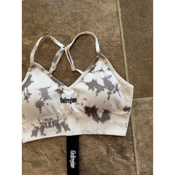 Civil Regime Kelly Seamless Sports Bra Size Medium - Picture 4 of 9